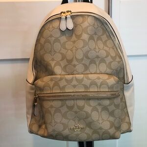 Authentic Coach Signature backpack
